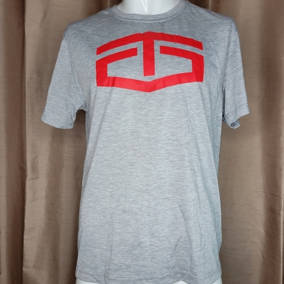 Tapout Men's Short Sleeve Graphic T-Shirt - Size: Large - Gray / Red - Picture 3 of 9